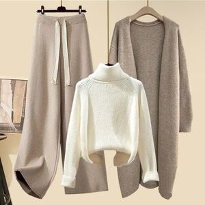 Fall Elegant warm sweater Set